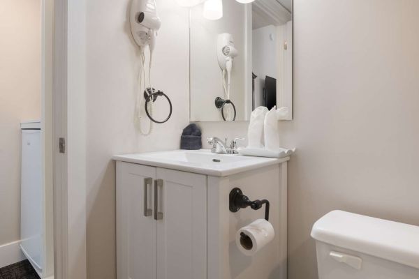 Canadas Best Value Inn (Brackley)
